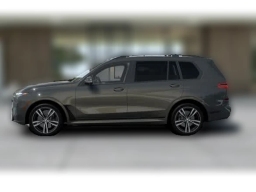 BMW X7 xDrive40i Sports Activity Vehicle 2026