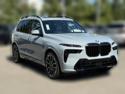 BMW X7 xDrive40i Sports Activity Vehicle 2026