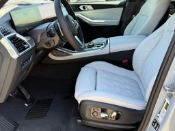 BMW X7 xDrive40i Sports Activity Vehicle 2026