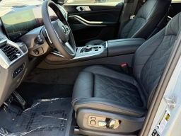 BMW X7 xDrive40i Sports Activity Vehicle 2026