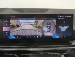 BMW X7 xDrive40i Sports Activity Vehicle 2026