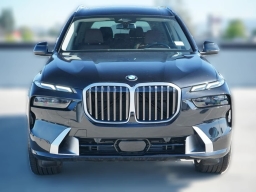 BMW X7 xDrive40i Sports Activity Vehicle 2026