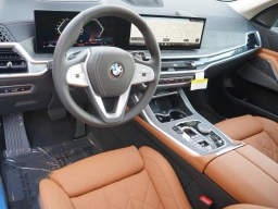 BMW X7 xDrive40i Sports Activity Vehicle 2026