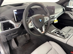 BMW X7 xDrive40i Sports Activity Vehicle 2026