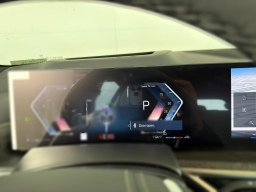 BMW X7 xDrive40i Sports Activity Vehicle 2026