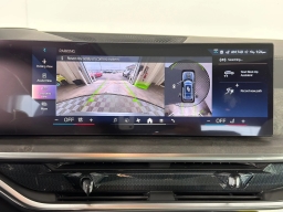 BMW X7 xDrive40i Sports Activity Vehicle 2026