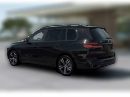 BMW X7 xDrive40i Sports Activity Vehicle 2026