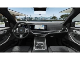 BMW X7 xDrive40i Sports Activity Vehicle 2026