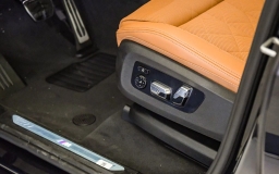 BMW X7 xDrive40i Sports Activity Vehicle 2026