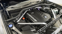 BMW X7 xDrive40i Sports Activity Vehicle 2026