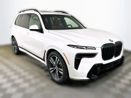BMW X7 xDrive40i Sports Activity Vehicle 2026