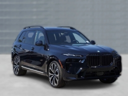 BMW X7 xDrive40i Sports Activity Vehicle 2026