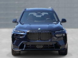 BMW X7 xDrive40i Sports Activity Vehicle 2026