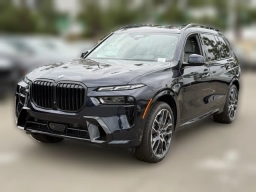 BMW X7 xDrive40i Sports Activity Vehicle 2026
