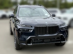 BMW X7 xDrive40i Sports Activity Vehicle 2026