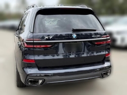 BMW X7 xDrive40i Sports Activity Vehicle 2026