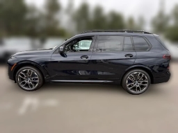 BMW X7 xDrive40i Sports Activity Vehicle 2026