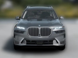BMW X7 xDrive40i Sports Activity Vehicle 2026