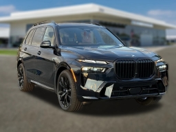 BMW X7 xDrive40i Sports Activity Vehicle 2026