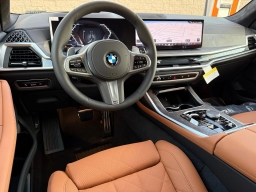 BMW X7 xDrive40i Sports Activity Vehicle 2026