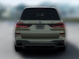 BMW X7 xDrive40i Sports Activity Vehicle 2026