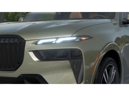 BMW X7 xDrive40i Sports Activity Vehicle 2026