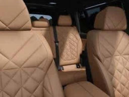 BMW X7 xDrive40i Sports Activity Vehicle 2026