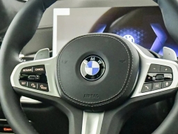 BMW X7 xDrive40i Sports Activity Vehicle 2026