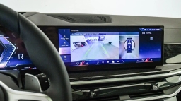 BMW X7 xDrive40i Sports Activity Vehicle 2026