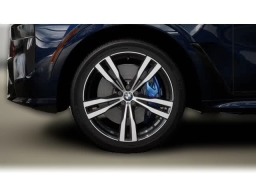 BMW X7 xDrive40i Sports Activity Vehicle 2026