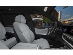 BMW X7 xDrive40i Sports Activity Vehicle 2026