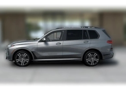 BMW X7 xDrive40i Sports Activity Vehicle 2026