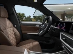 BMW X7 xDrive40i Sports Activity Vehicle 2026