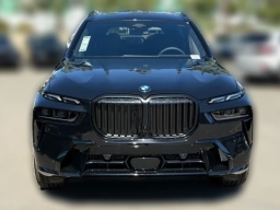 BMW X7 xDrive40i Sports Activity Vehicle 2026