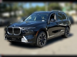 BMW X7 xDrive40i Sports Activity Vehicle 2026