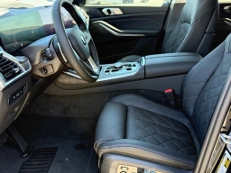 BMW X7 xDrive40i Sports Activity Vehicle 2026