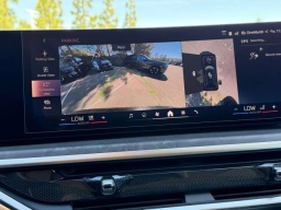 BMW X7 xDrive40i Sports Activity Vehicle 2026