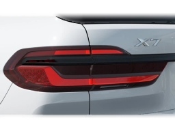 BMW X7 xDrive40i Sports Activity Vehicle 2026