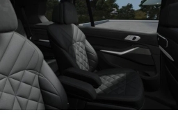 BMW X7 xDrive40i Sports Activity Vehicle 2026