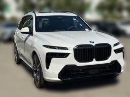 BMW X7 xDrive40i Sports Activity Vehicle 2026