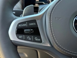 BMW X7 xDrive40i Sports Activity Vehicle 2026