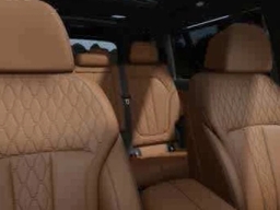 BMW X7 xDrive40i Sports Activity Vehicle 2026