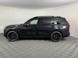 BMW X7 xDrive40i Sports Activity Vehicle 2026