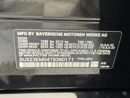 BMW X7 xDrive40i Sports Activity Vehicle 2026