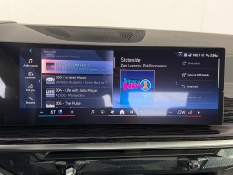 BMW X7 xDrive40i Sports Activity Vehicle 2026