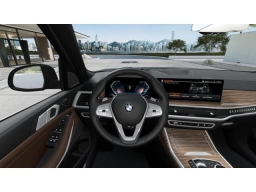 BMW X7 xDrive40i Sports Activity Vehicle 2026