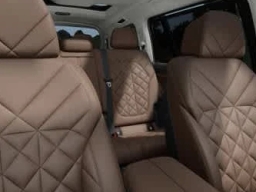 BMW X7 xDrive40i Sports Activity Vehicle 2026