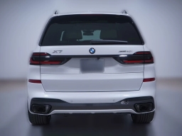 BMW X7 xDrive40i Sports Activity Vehicle 2026