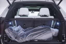 BMW X7 xDrive40i Sports Activity Vehicle 2026