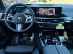 BMW X7 xDrive40i Sports Activity Vehicle 2026